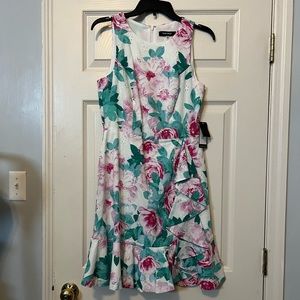 NWT Nine West Pink Roses Floral Sleeveless Dress, Size 4